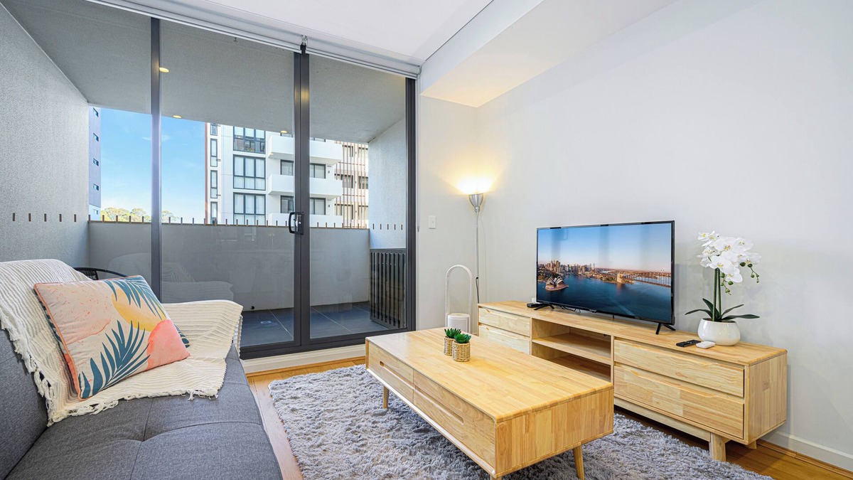 Bella Vista Apartment | Norwest/Pendle Hill Modern 2Br Apt near Coles