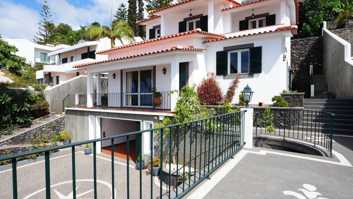Garajau House | NostraCasa by LovelyStay