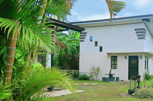 Santa Cruz House | Not avail for booking