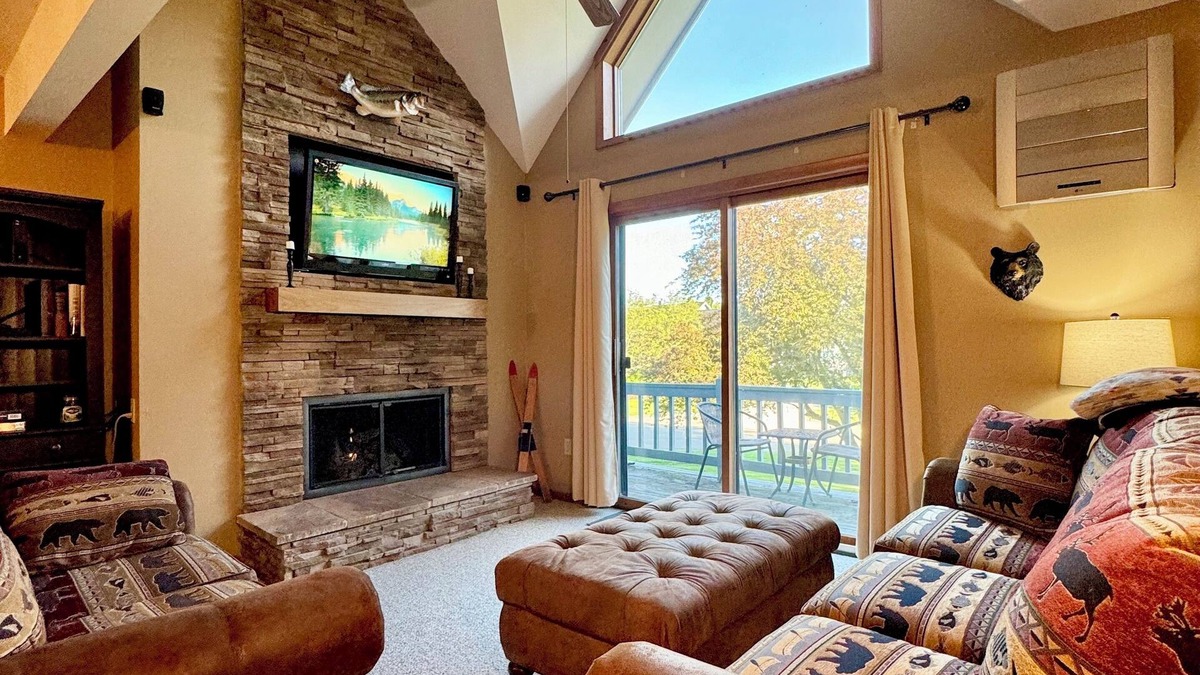 Ellicottville Ski Chalet | Not Your Everyday Mini Chalet, foot of Holiday Valley Resort! Walk to Downtown
