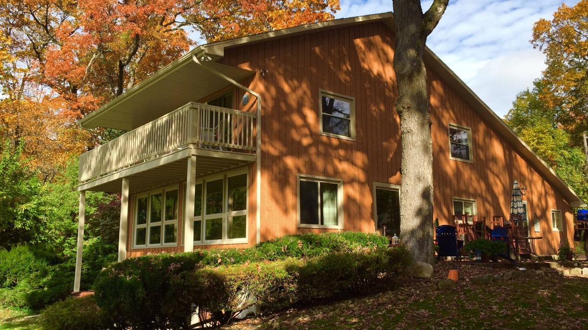 Edwardsburg House | Notre Dame University Rental