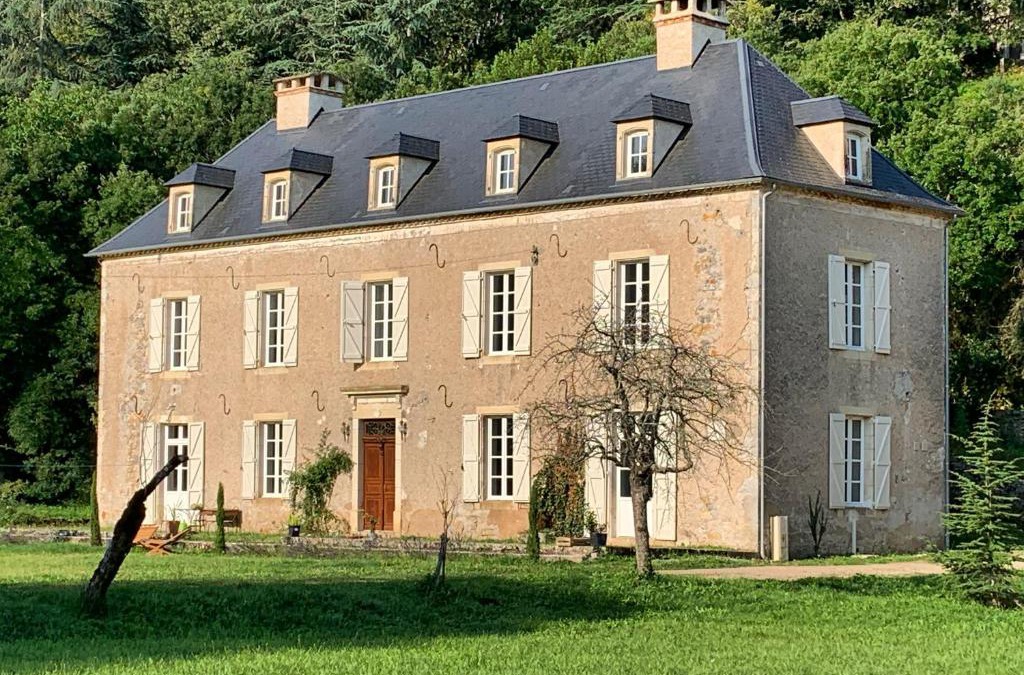 Cenevieres Bed & Breakfast | NOUBAR