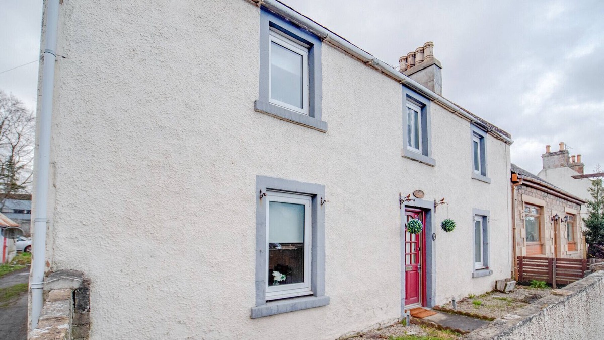 Cromarty Firth House | Novar 4 Bedroom House - Alness