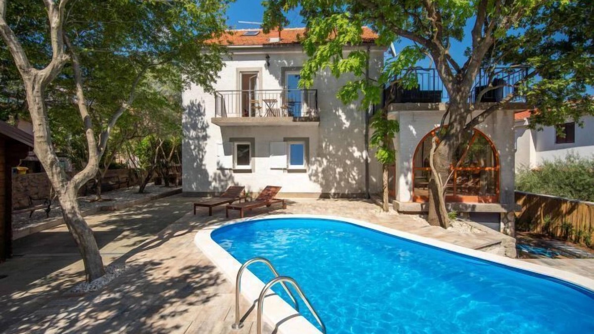 Kornic House | Noveanni by Interhome