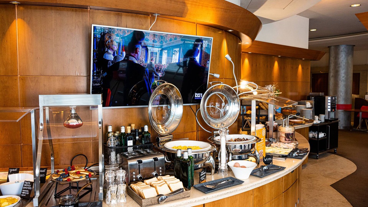 Zona IX Acqua Vergine Hotel | Novotel Roma Est