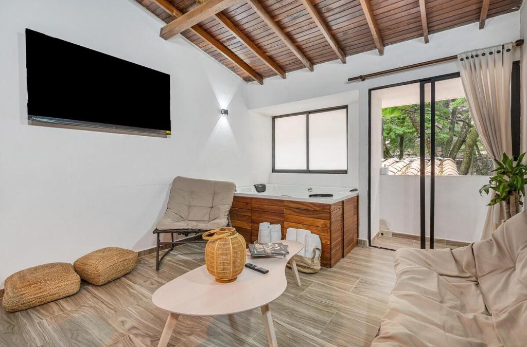 La Florida Apartment | NOWA Cumbiana Apt - with Hot Tub on Provenza's Main Street