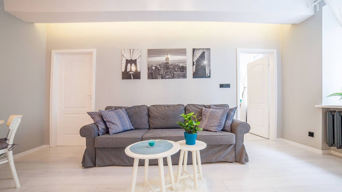 Srodmiescie Apartment | Nowogrodzka 7/9 | Warsaw Apartment | Two Bedrooms