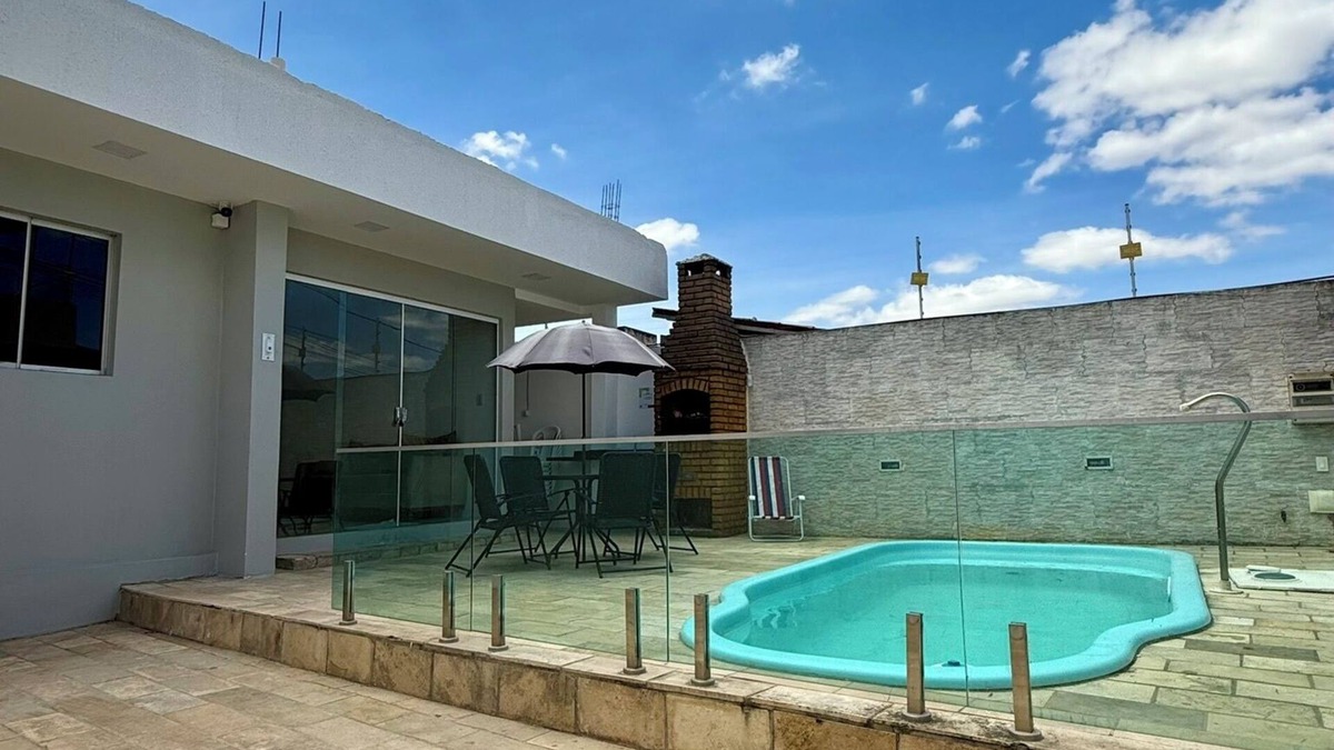 Caruaru House | Nox Season - House with Pool and Barbecue