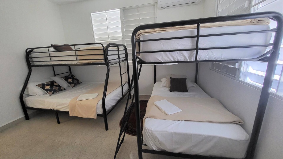 Vega Baja Apartment | Nueva villa entire place w/rooftop & Wi-Fi