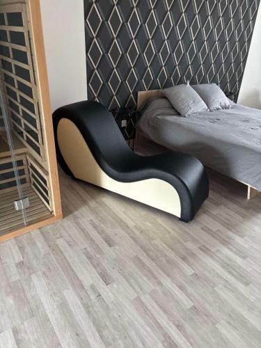 Saint-Christophe-en-Brionnais Apartment | Nuit détente