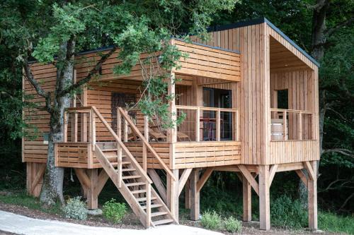 Cour-Maugis sur Huisne Ski Chalet | Nuits Perchées