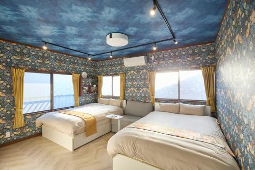 Shishihama House | Numazu Sparkle