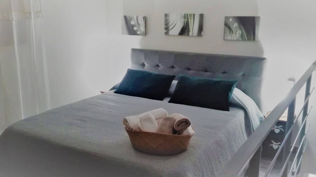Taranto House | Number 1 B & B Suites & Loft in the center of Taranto