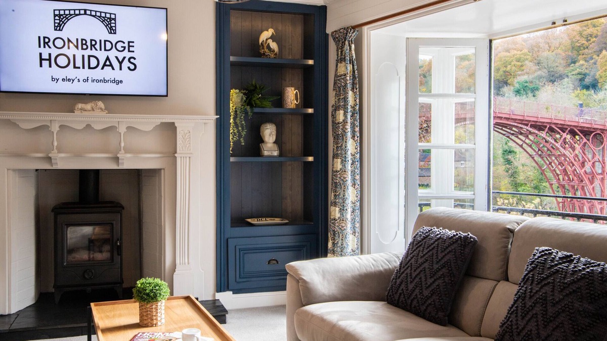 Coalbrookdale House | Number Six: 3-Bedroom Iron Bridge Views
