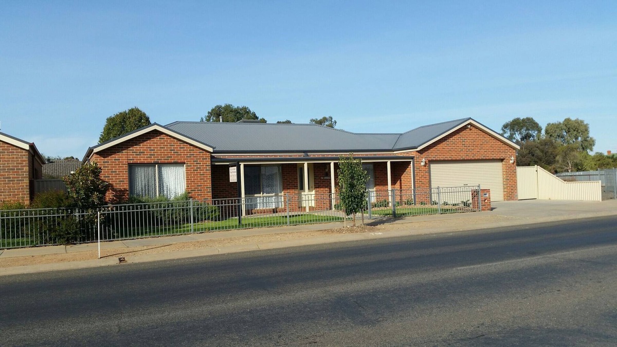 Numurkah Apartment | Numurkah Self Contained Apartments - The Saxton