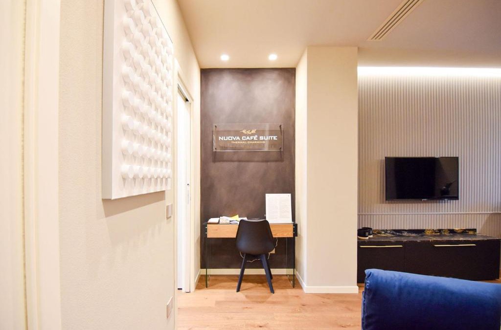 Salice Terme Apartment | Nuova Cafe' Suite