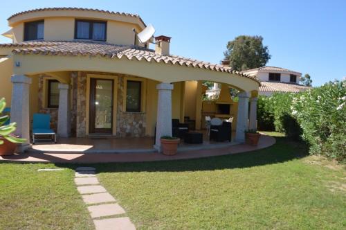 Costa Rei Villa | Nuova Valmar Villa Condominio Rei Sole