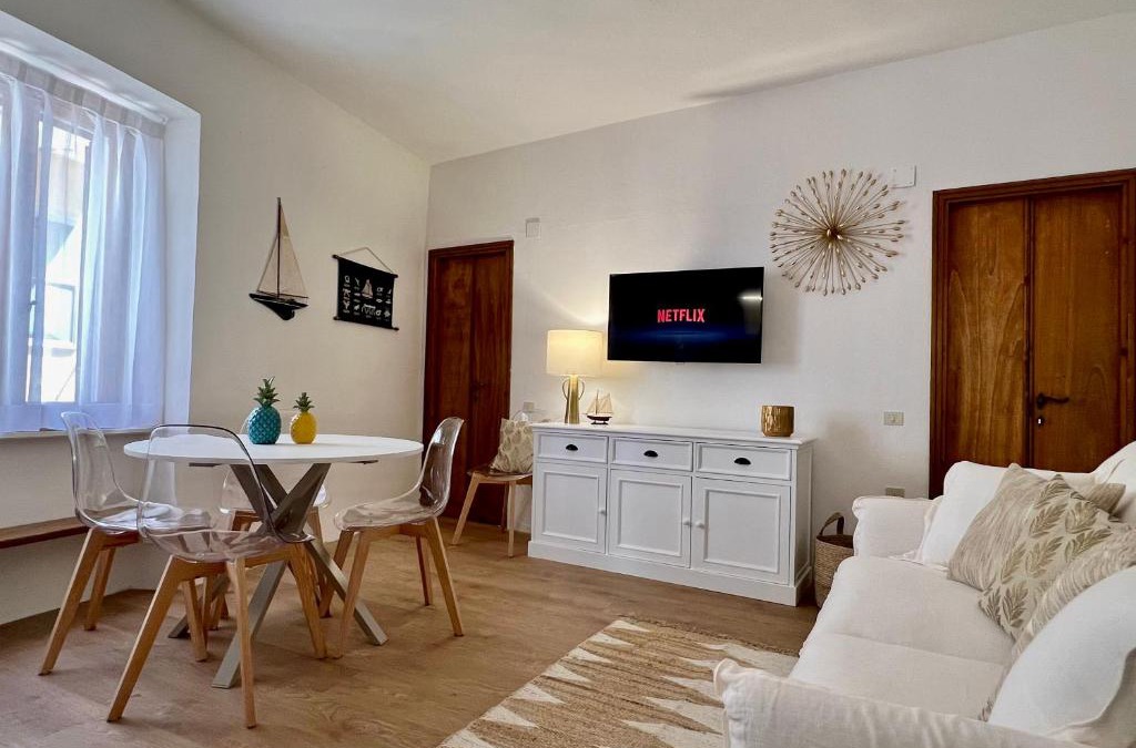 Rio nell'Elba Apartment | NUOVO Luminoso a 100 passi dalla piazza