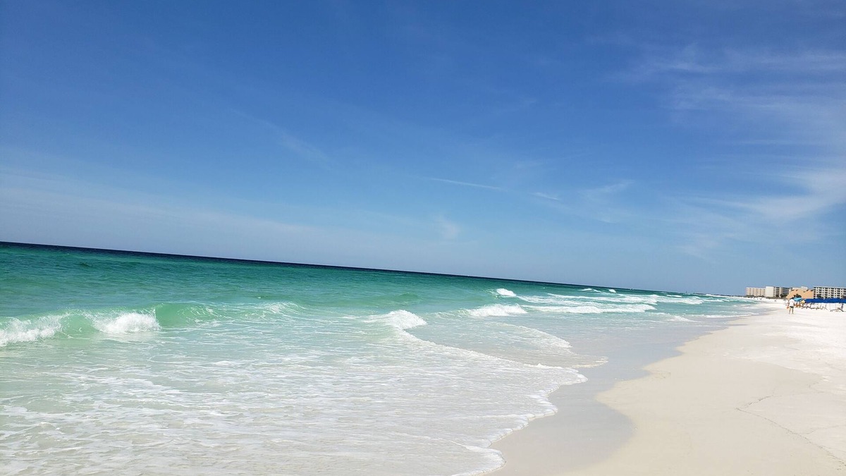 Holiday Isle Condo | nUpdated Beachfront Condo 1126 private beach -Complimentary Beach Chairs service