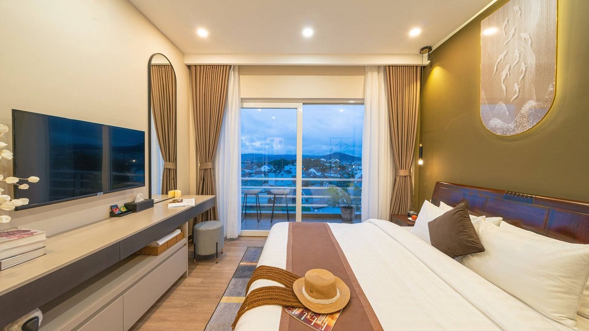 Da Lat Villa | nUyen Khang Villa - The Paradise of Light