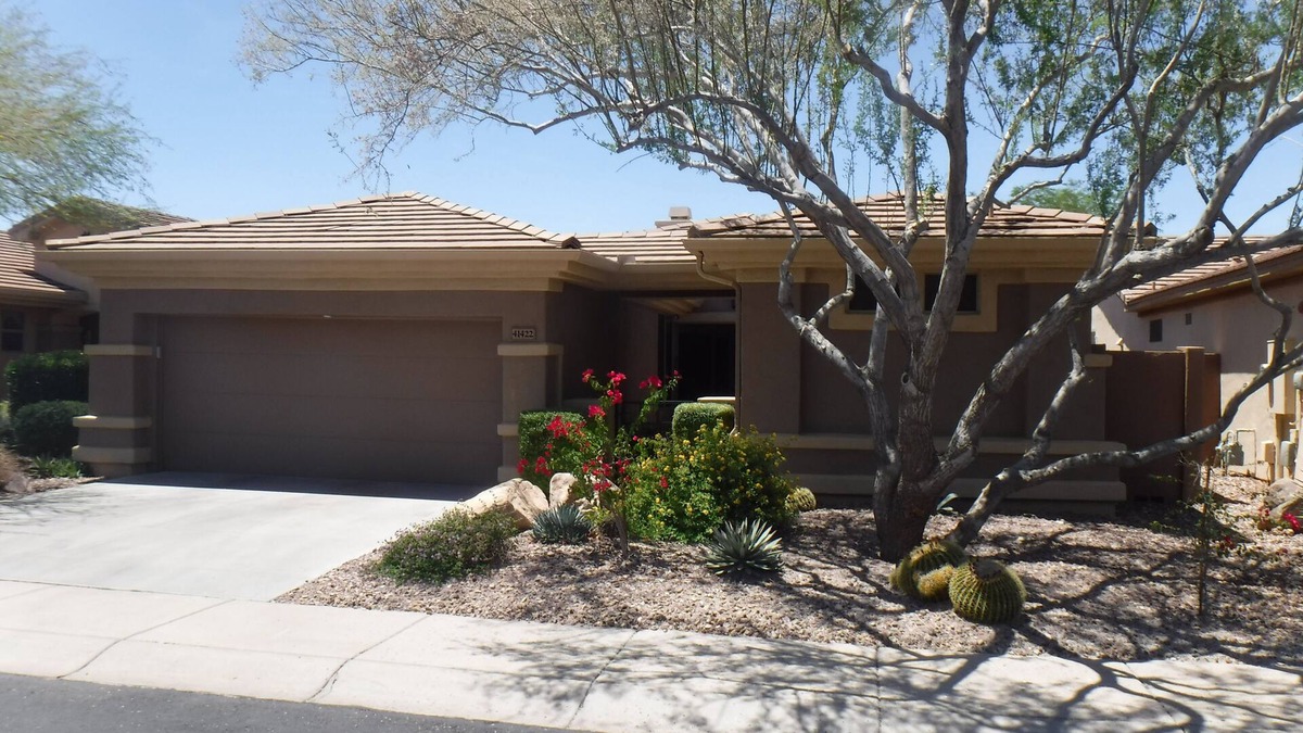 Anthem Country Club House | NW Phoenix in Gated Anthem Country Club - House + Guest Casita