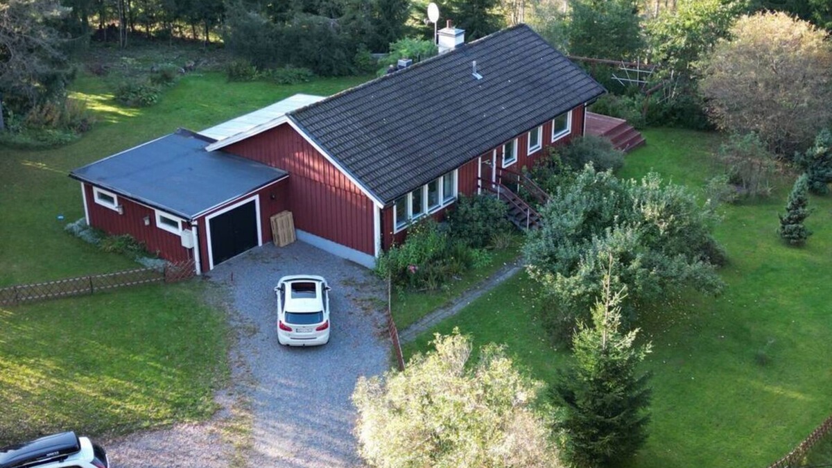 Nora Municipality House | Nyhyttan Comfortable holiday residence