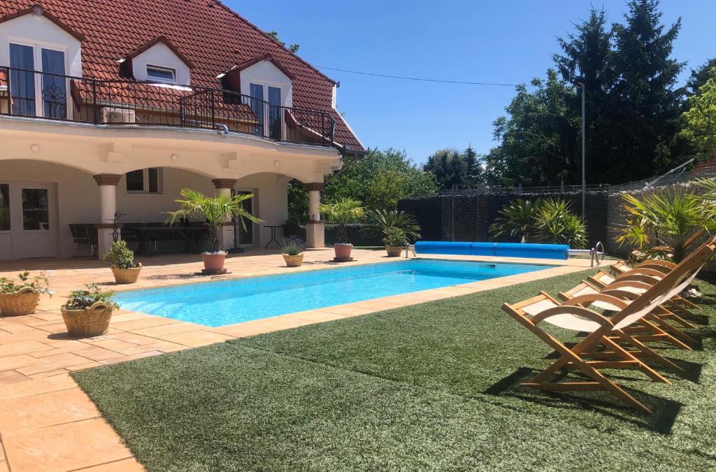 Gyenesdias Bed & Breakfast | Oázis Panzió