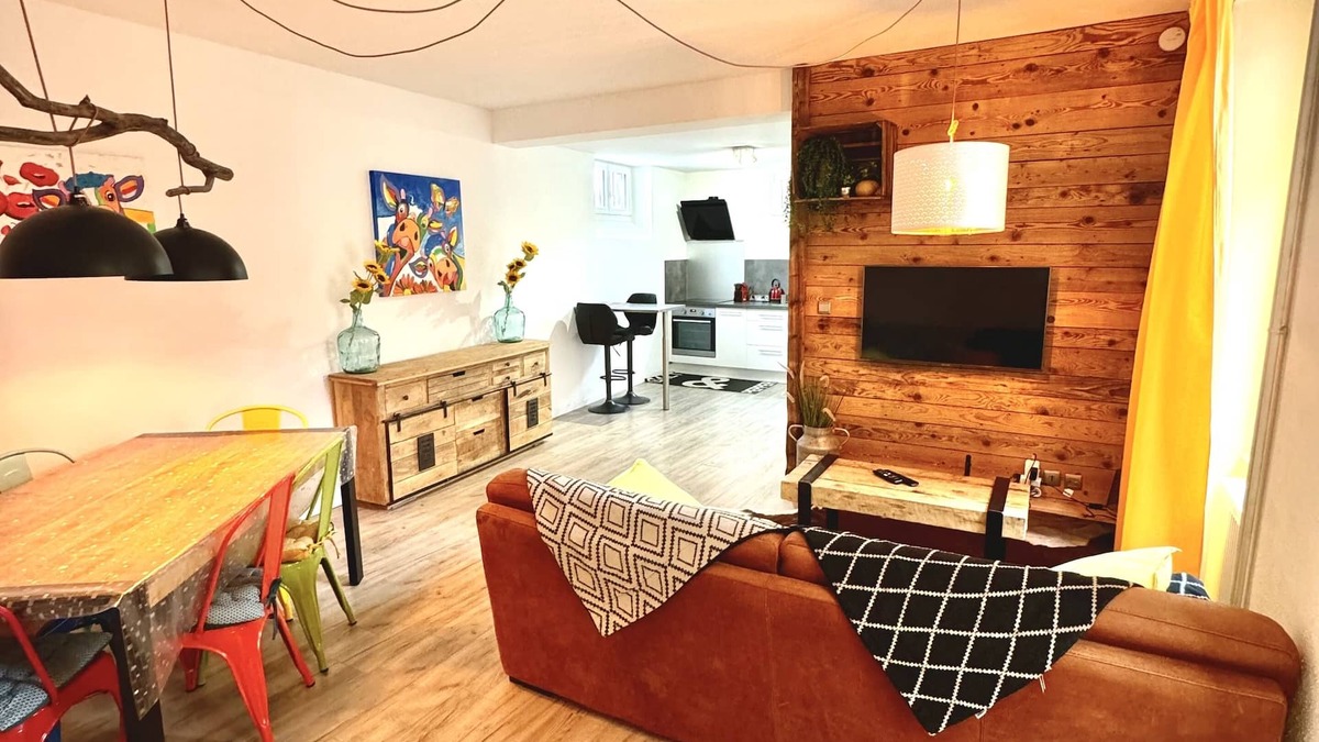 Munster Apartment | O'42 - 2-room apartment in the center of Munster, 15 minutes from the hiking trails