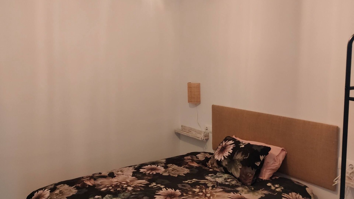 Camas Apartment | O A S I S Triana's Halway
