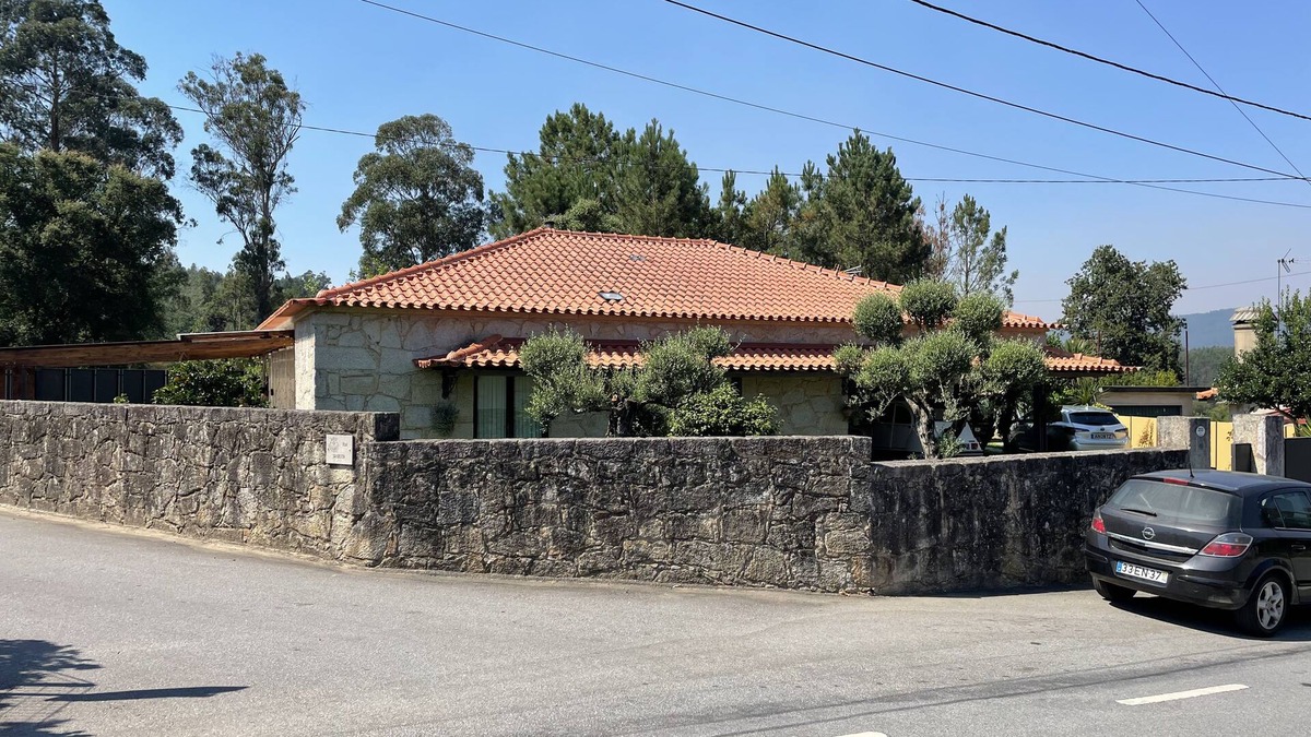 Ponte de Lima House | O Celeiros