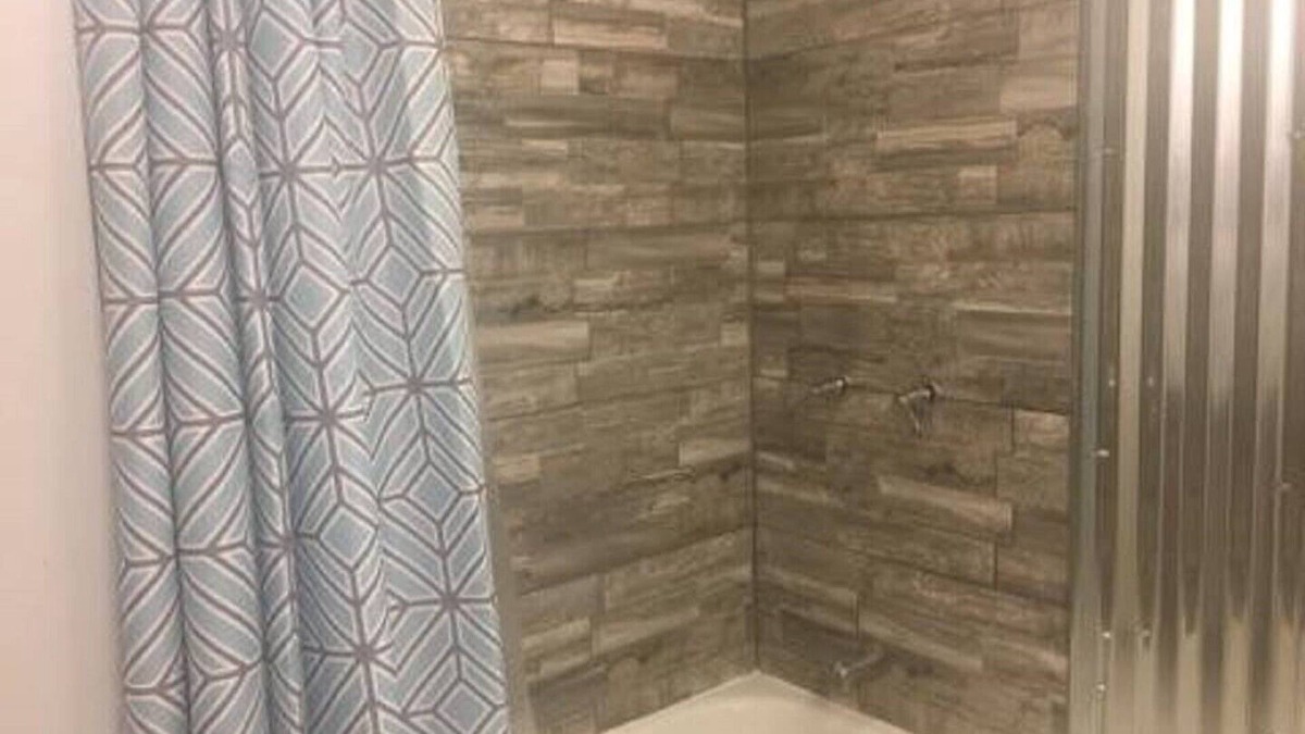 Lake City House | O'LE LADYBUG COTTAGE