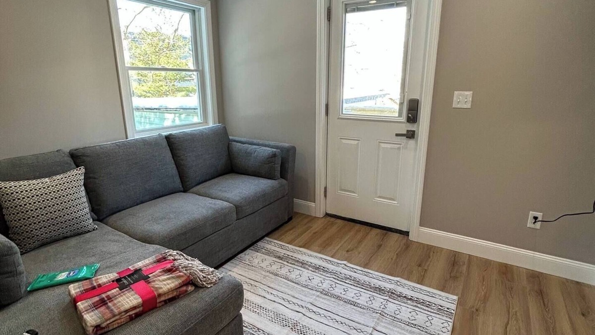 Old North End Apartment | O.N.E. Hideaway | pet friendly | sleeps 6