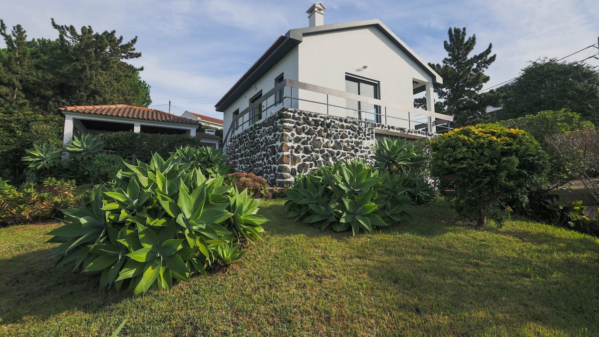 Agua de Pau House | O Nosso Refúgio