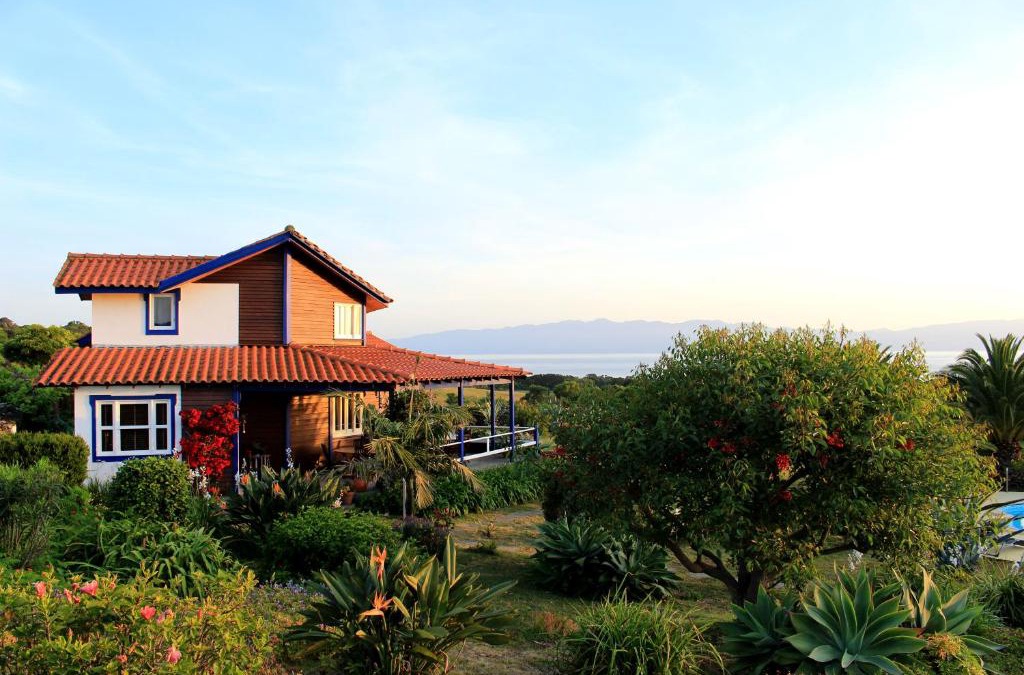 Lajes do Pico Bed & Breakfast | O Zimbreiro