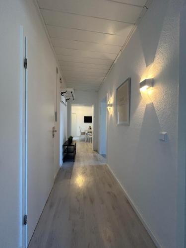 Ibbenbueren Apartment | O107 XL EG 4 Zi I 2 WC I Teams I Premium Betten