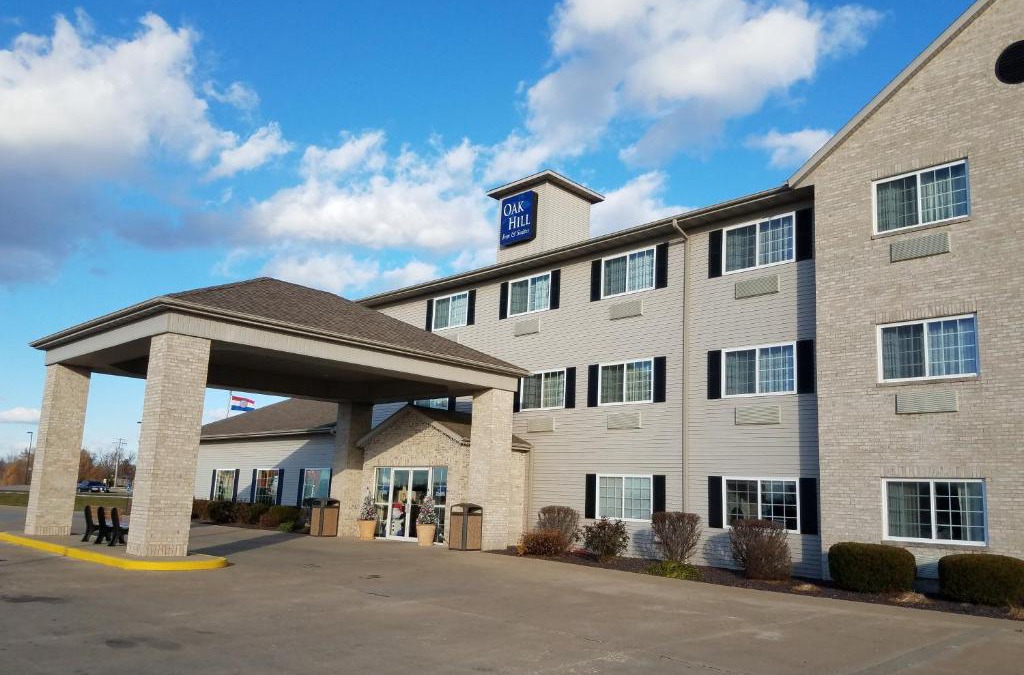 Canton Hotel | Oak Hill Inn & Suites