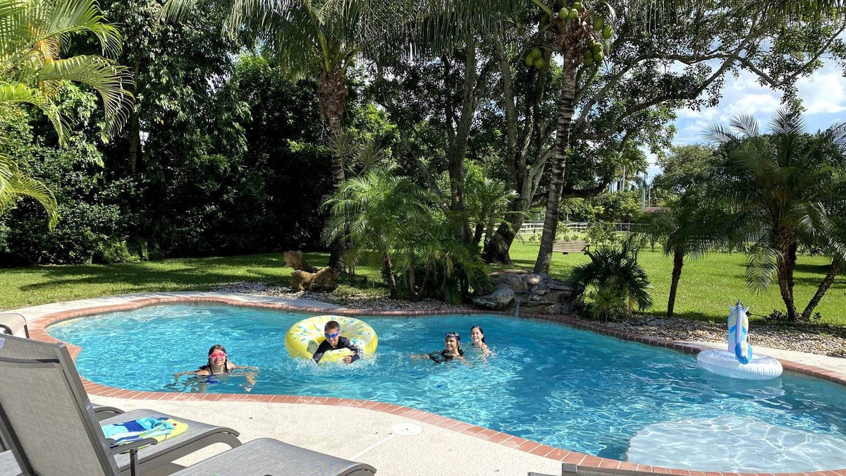 Davie Villa | Oak Hill Oasis - Tropical Villa & Salt Pool - BB&T Center, Everglades & Beaches