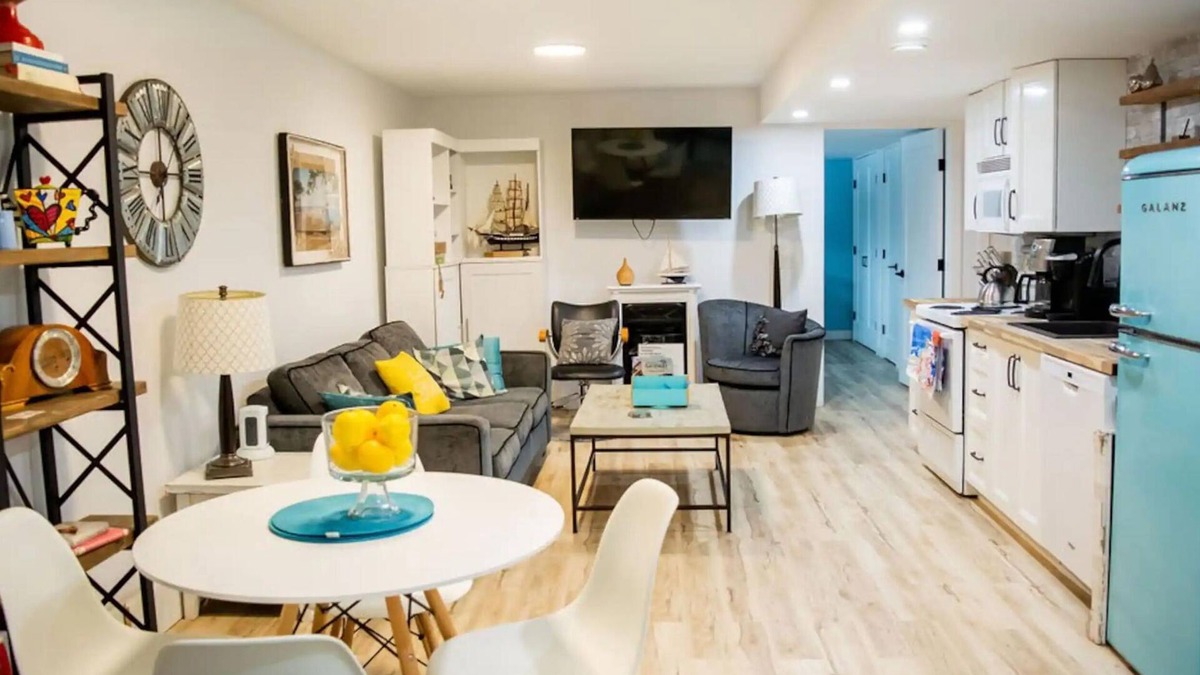Manitoba Apartment | Oak lake Beach Glamping, Golf, Beach basement apartment