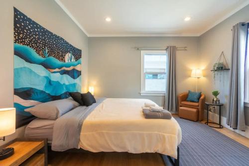 Oakland Ave - Harrison St Apartment | Oak Manor - Chic & Stylish 2BR Apartment Retreat