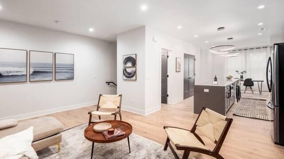 Franklin Park House | Oak Street Rooftop - Columbus!