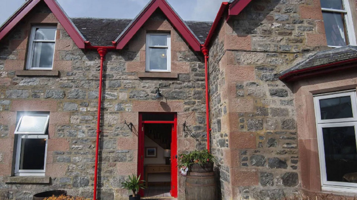 Drumnadrochit House | Oakdale House by Interhome