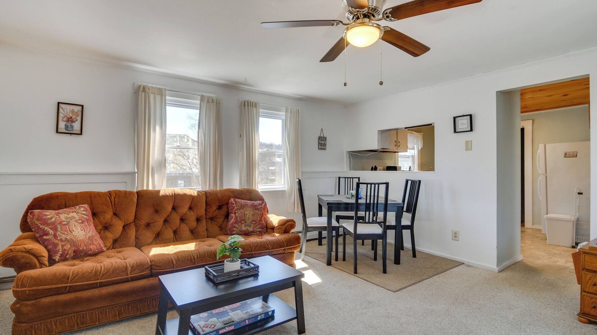 Oakland Apartment | Oakland Apt on Messalonskee Lake w/Dock Access!