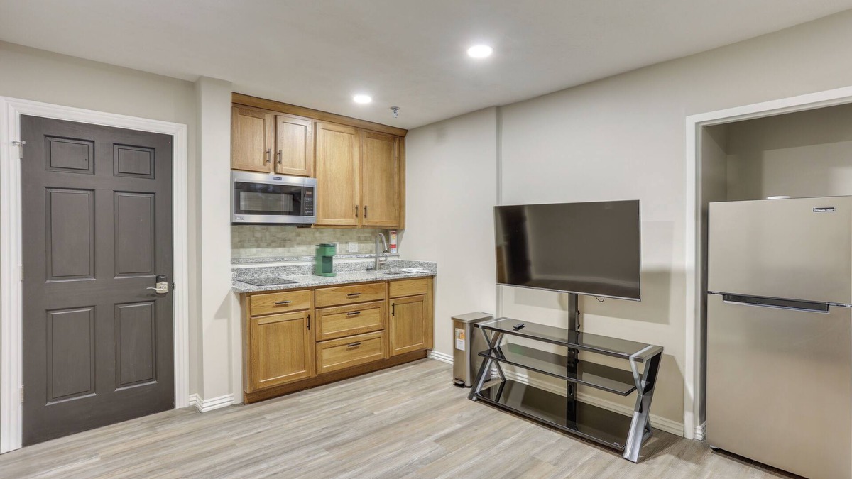 Oakland City Apartment | Oakland City Apartment: Close to Dtwn