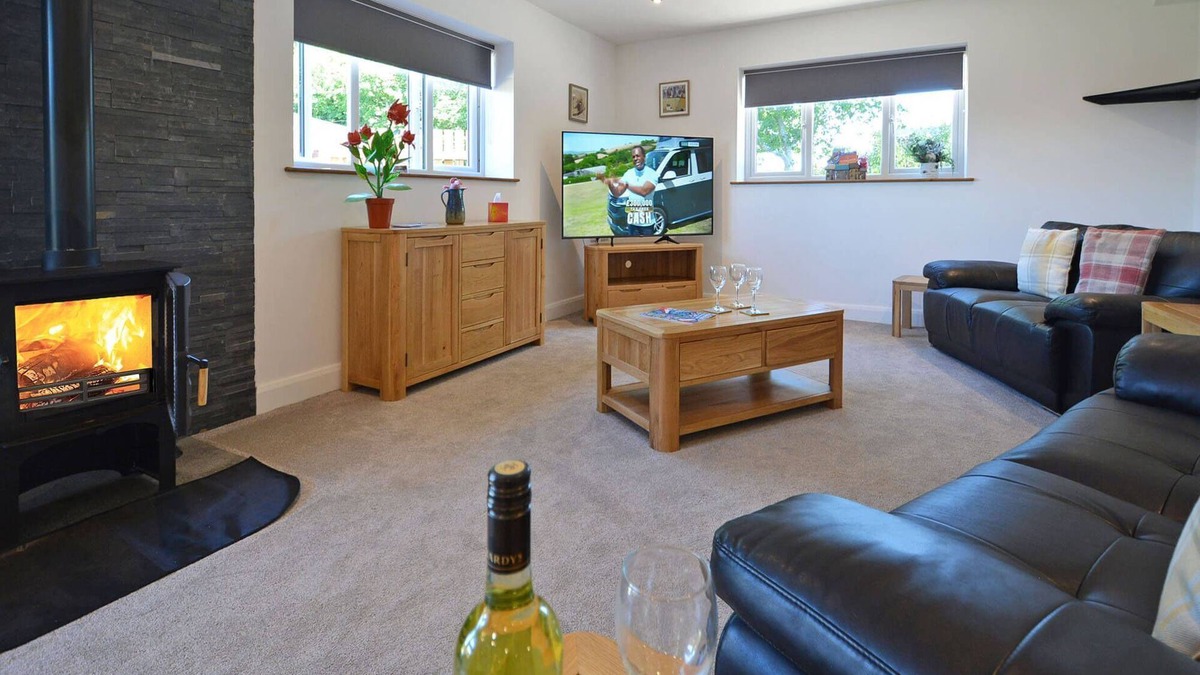 Payhembury House | Oakleigh View - Contemporary rural barn conversion in East Devon countryside