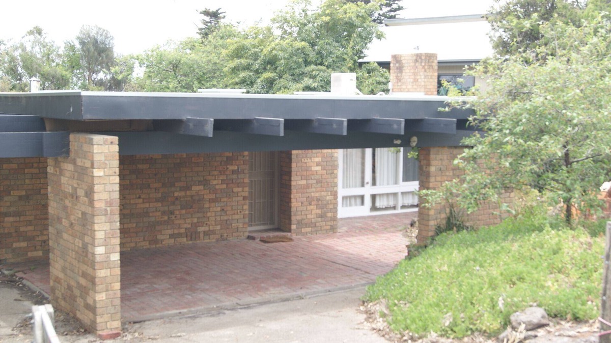 Mount Martha House | Oakwood Retreat - Renovated spacious fully self contained house in Mt Martha.