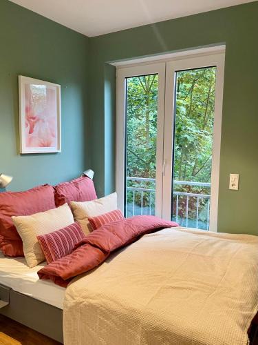 Korbecke Apartment | Oase am See l 2 SZ l Familien und Hundefreundlich l Sauna I E-Ladesäule