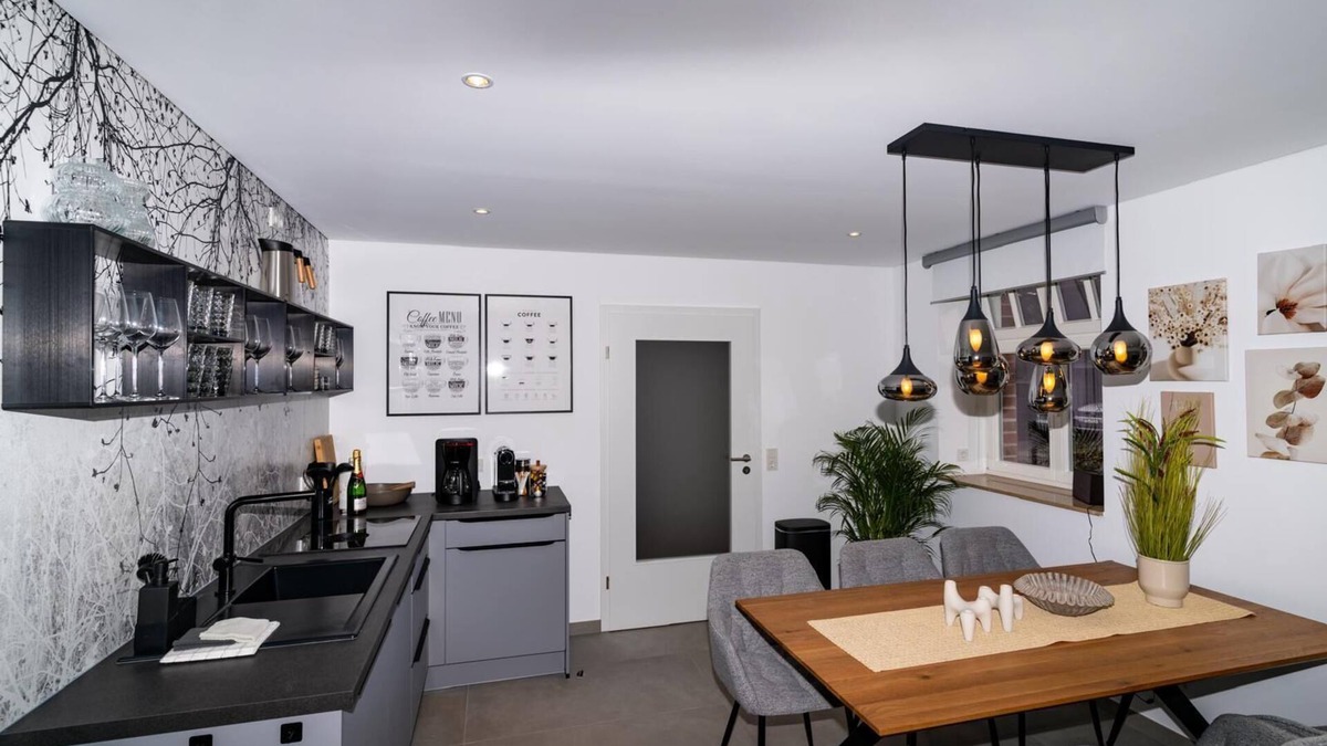 Freiberg Apartment | Oasis at the zoo