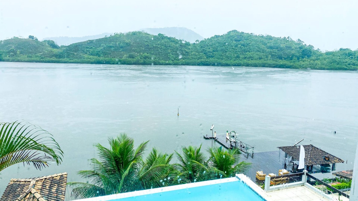 Itanema Hotel | Oasis Beach House