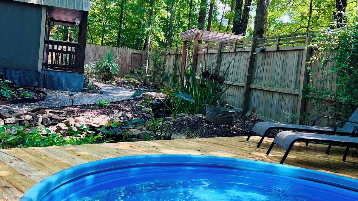 Jones Mills Cabin | Oasis in the woods with Hot Tub-Coffee Bar-Cowboy Pool
