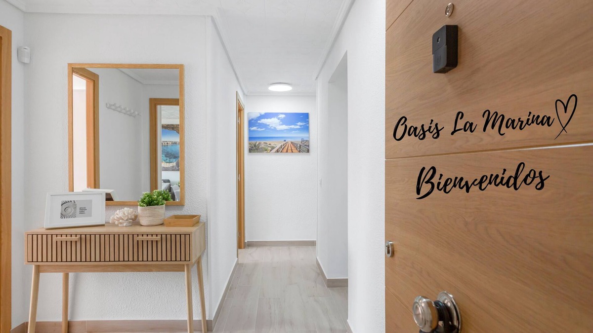 La Marina Apartment | Oasis La Marina: Your oasis of peace by the sea!
